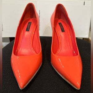 DOLCE & GABBANA Patent Orange Red Leather Pumps Pointy Toe Shoes EU 38.5